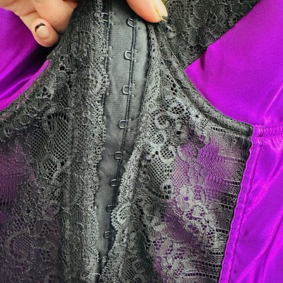 The Escante Collection Black And Purple Corset Women’s Size 1X - Picture 6 of 8